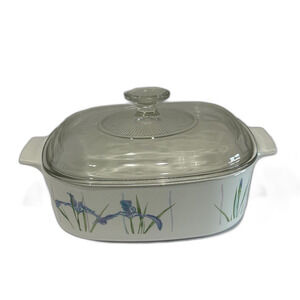 Corning Ware Casserole Dish Shadow Iris Pattern 2.0 liter White Purple Green USA
